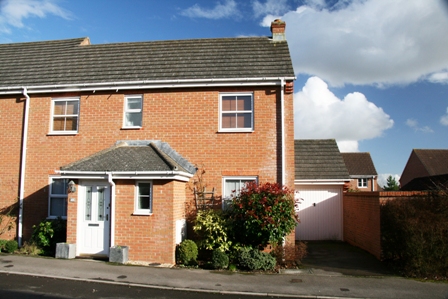 49 Moneyer Road, Andover  Andover SP10 4NG